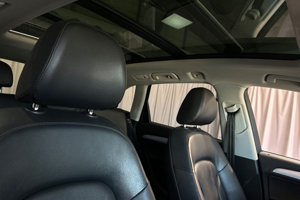 Thumbnail: 2017 Audi Q5 - 24