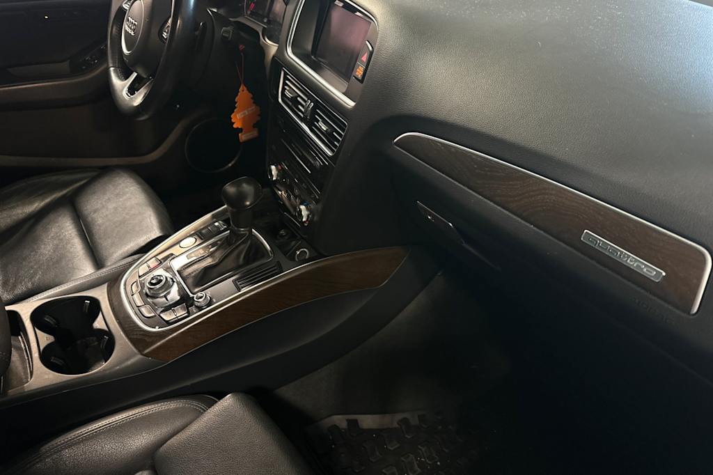 Thumbnail: 2017 Audi Q5 - 12