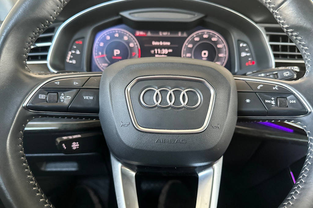 Thumbnail: 2020 Audi Q8 - 30