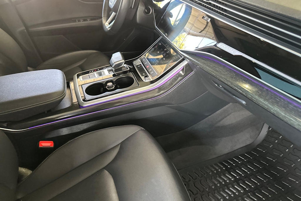 Thumbnail: 2020 Audi Q8 - 12