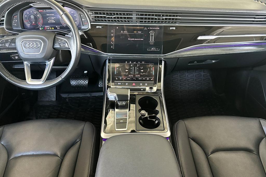 Thumbnail: 2020 Audi Q8 - 2