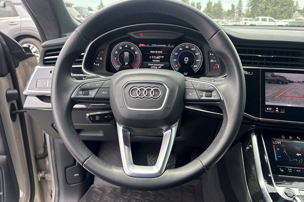 Thumbnail: 2023 Audi Q8 - 25