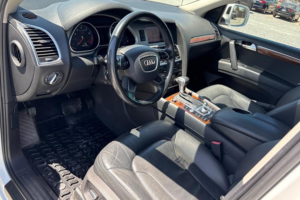 Thumbnail: 2015 Audi Q7 - 9