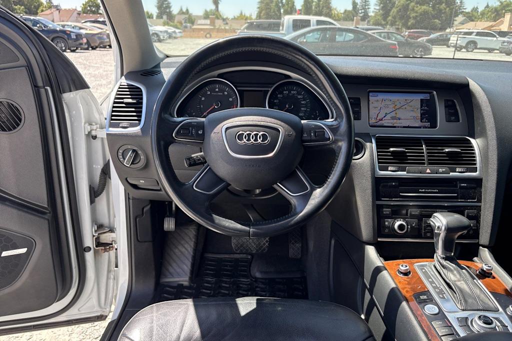 Thumbnail: 2015 Audi Q7 - 11