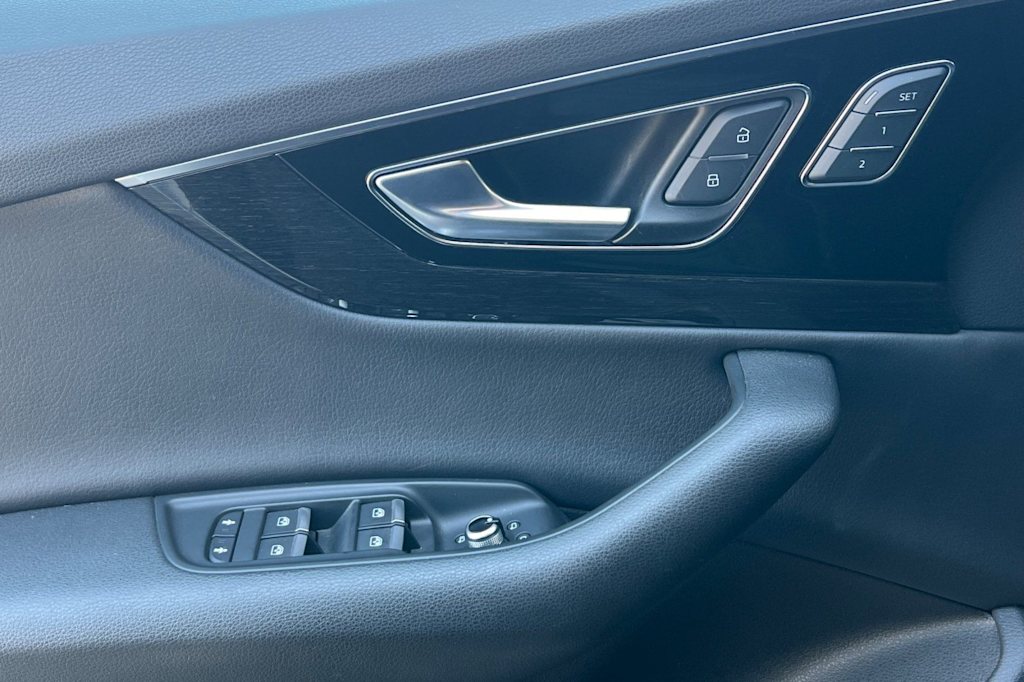 Thumbnail: 2019 Audi Q7 - 22
