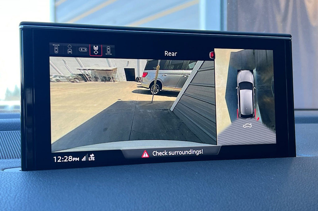Thumbnail: 2019 Audi Q7 - 25