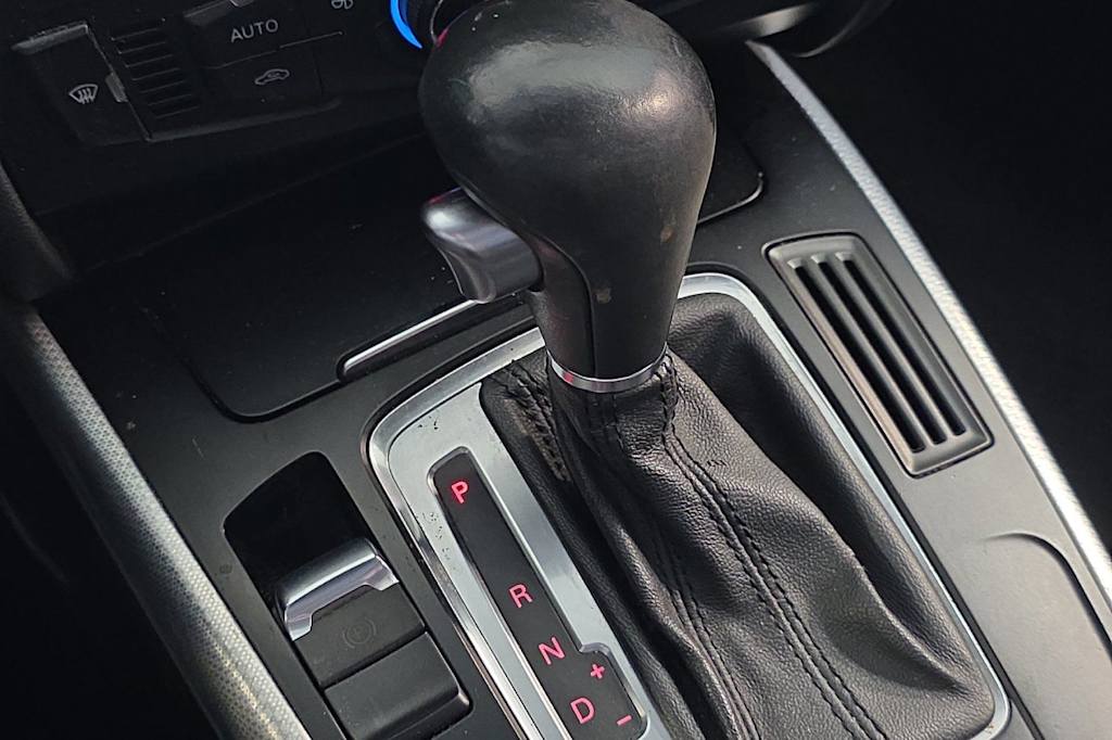 Thumbnail: 2012 Audi A4 - 14