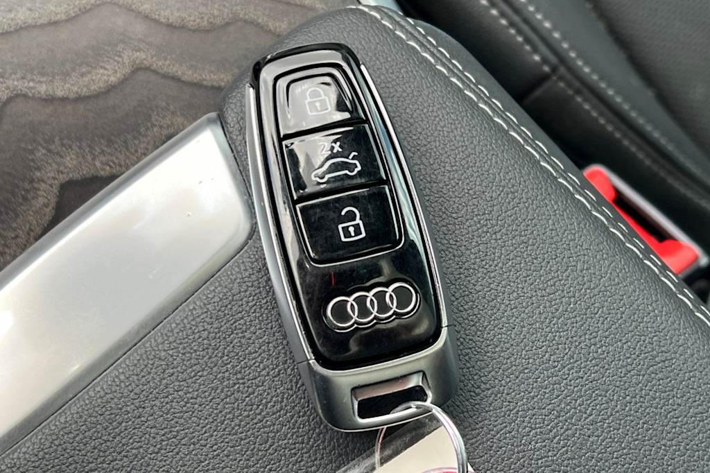 Thumbnail: 2023 Audi A6 - 16