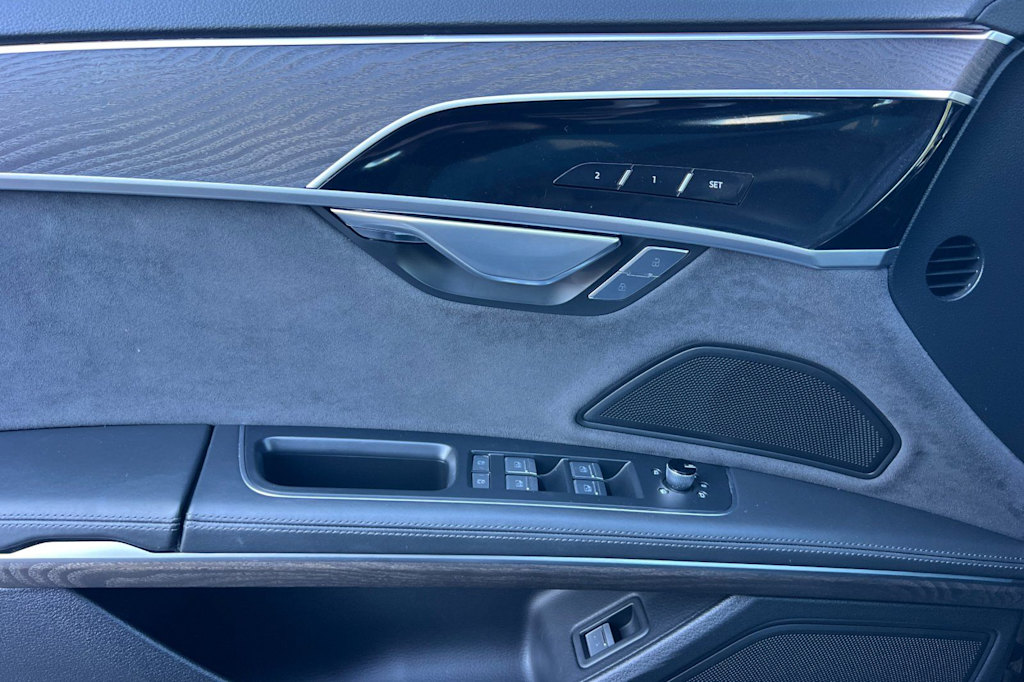 Thumbnail: 2023 Audi A8 - 20