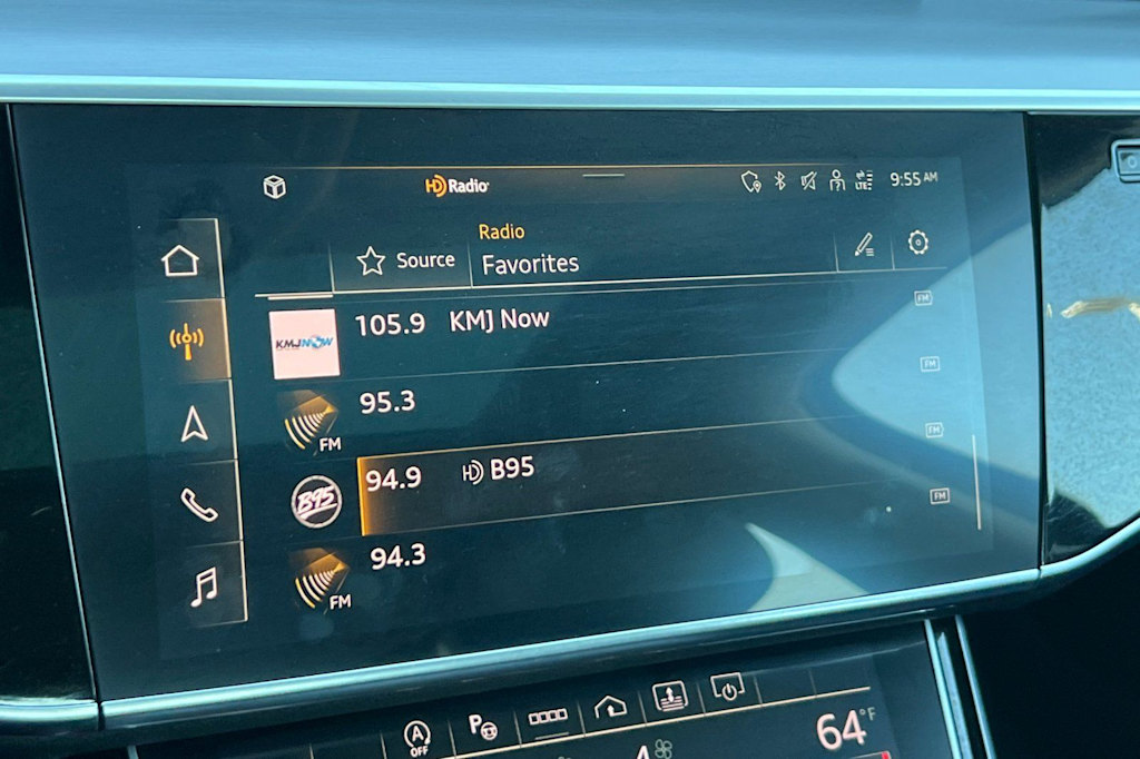 Thumbnail: 2023 Audi A8 - 13