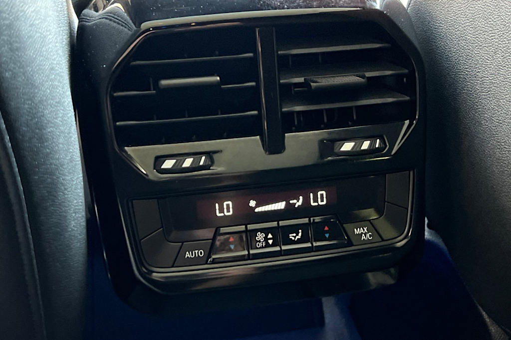 Thumbnail: 2025 BMW iX - 24