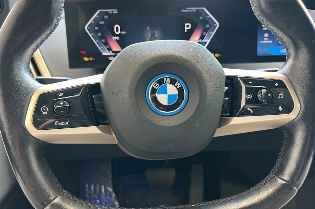 Thumbnail: 2025 BMW iX - 32