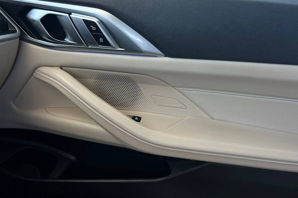 Thumbnail: 2021 BMW 4 Series - 25