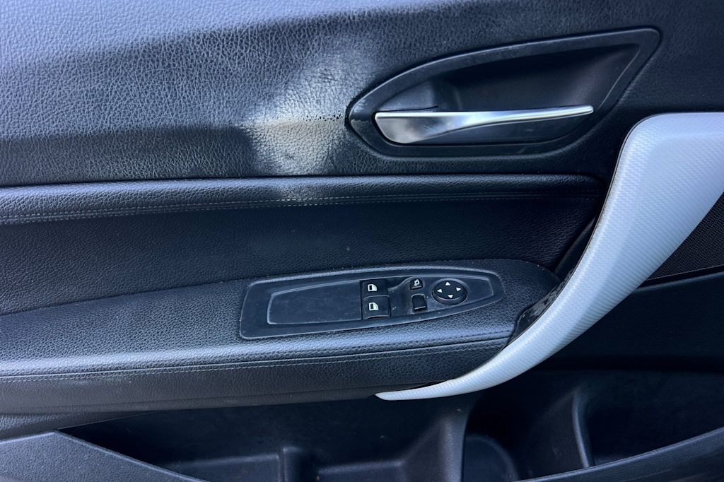 Thumbnail: 2016 BMW 2 Series - 22