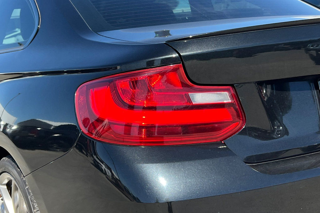 Thumbnail: 2016 BMW 2 Series - 21