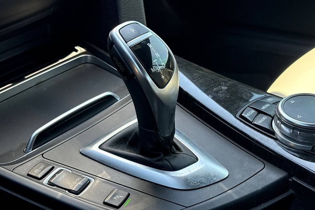 Thumbnail: 2016 BMW 4 Series - 15