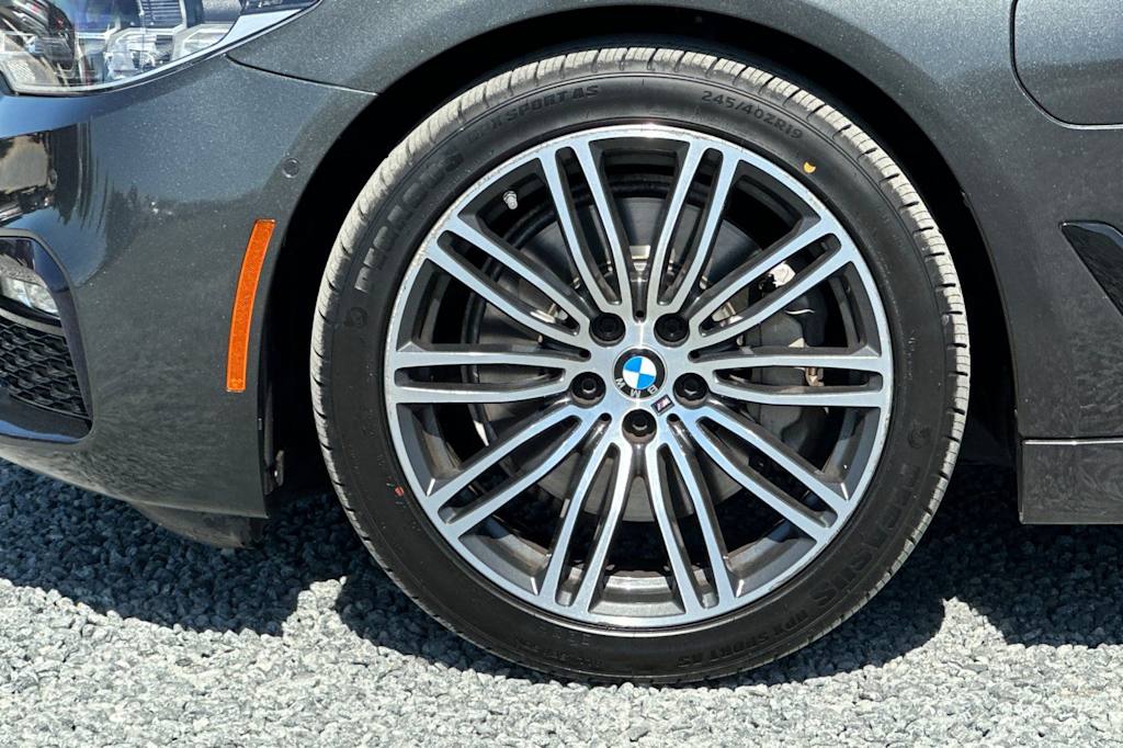 Thumbnail: 2018 BMW 5 Series - 8