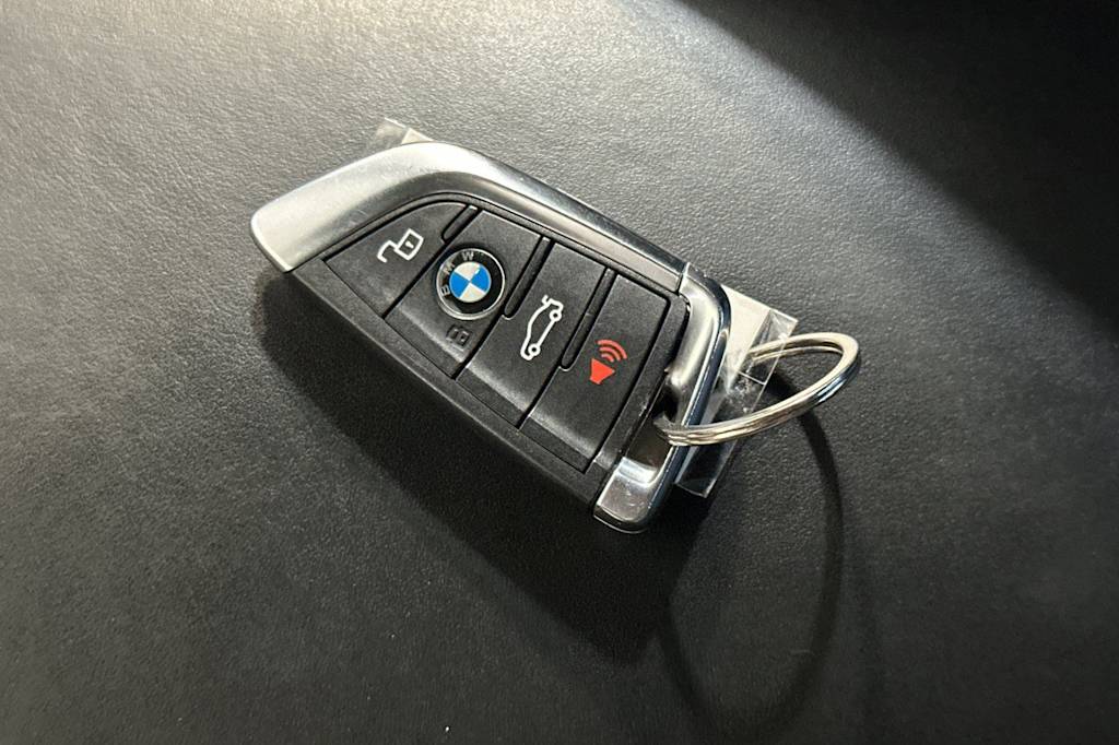 Thumbnail: 2024 BMW M3 - 17