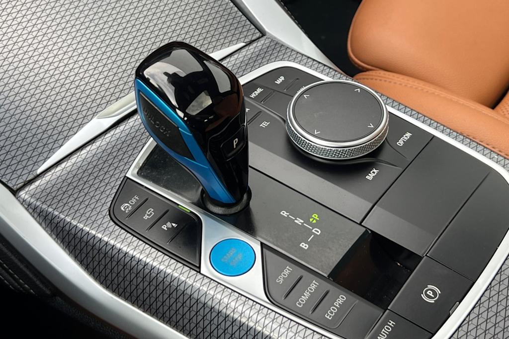 Thumbnail: 2023 BMW i4 - 14