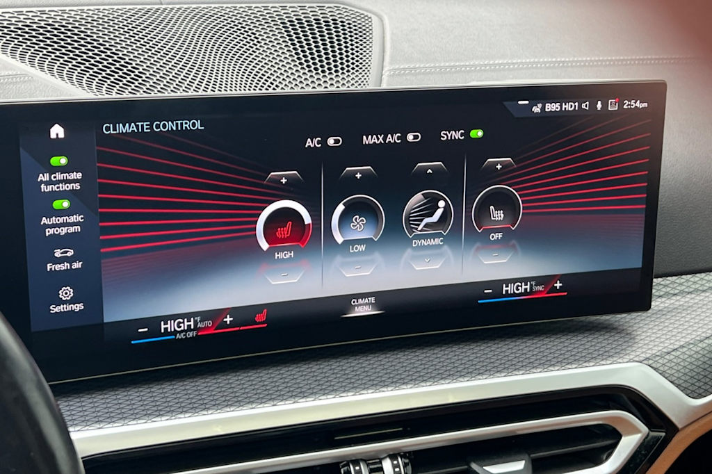 Thumbnail: 2023 BMW i4 - 28