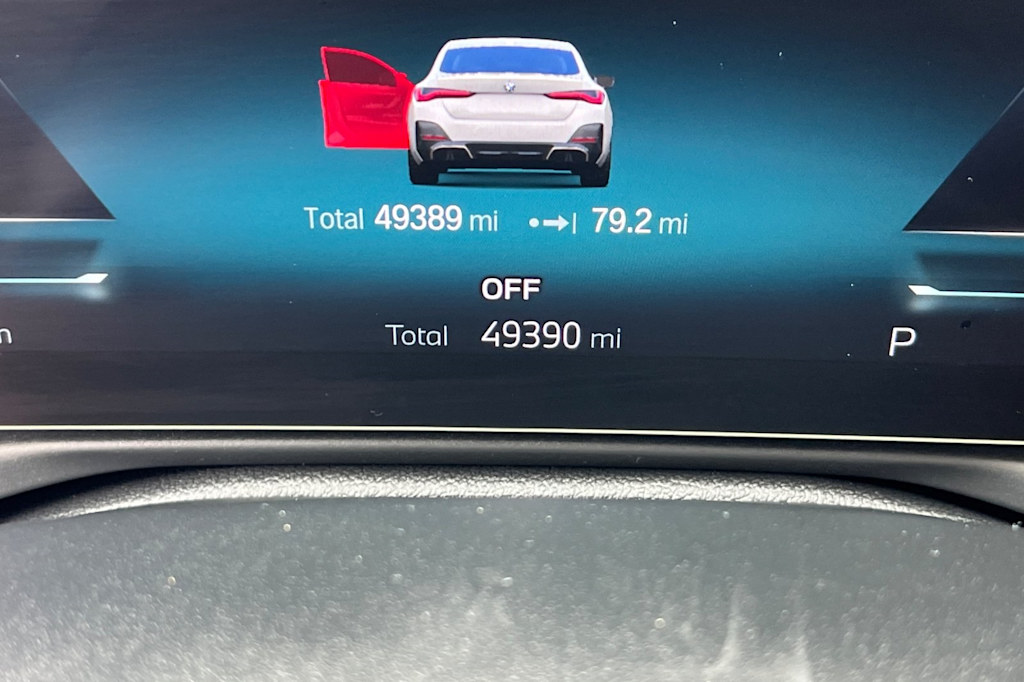 Thumbnail: 2023 BMW i4 - 15