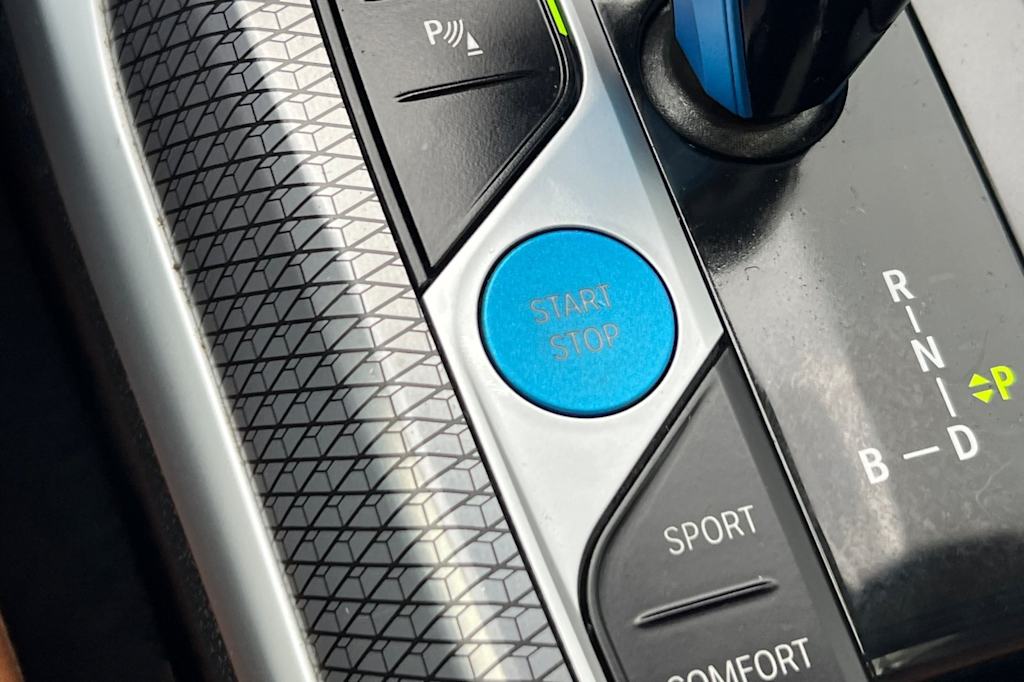 Thumbnail: 2023 BMW i4 - 29