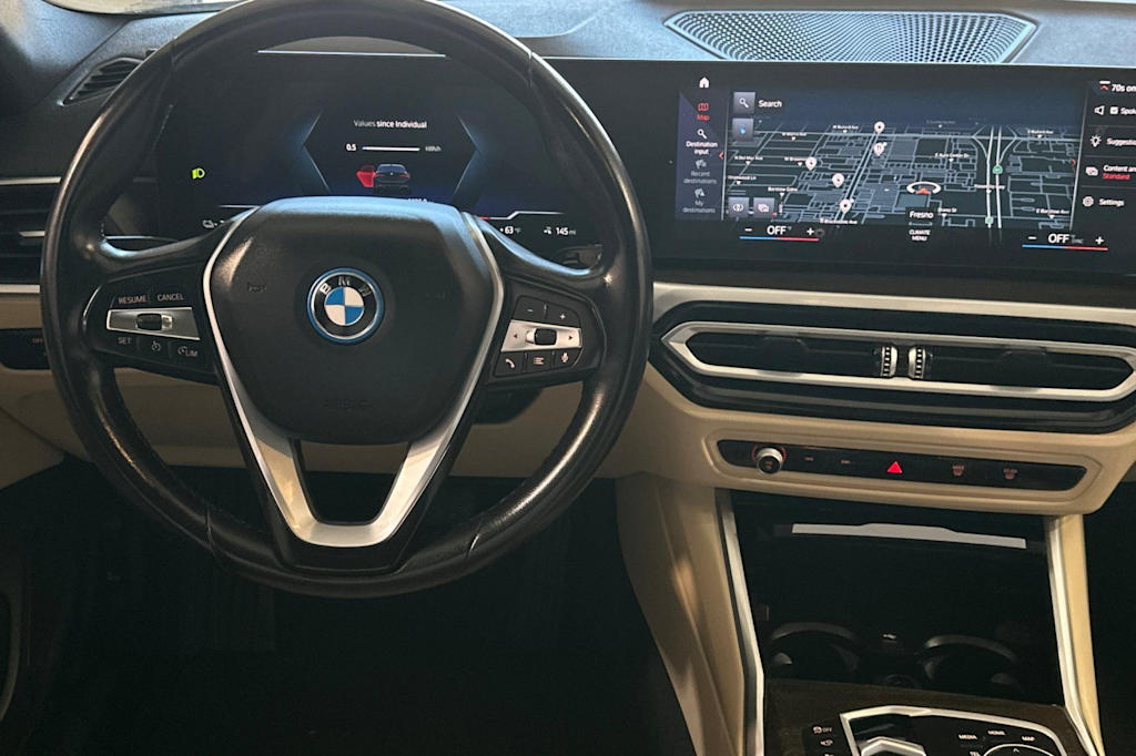 Thumbnail: 2023 BMW i4 - 12