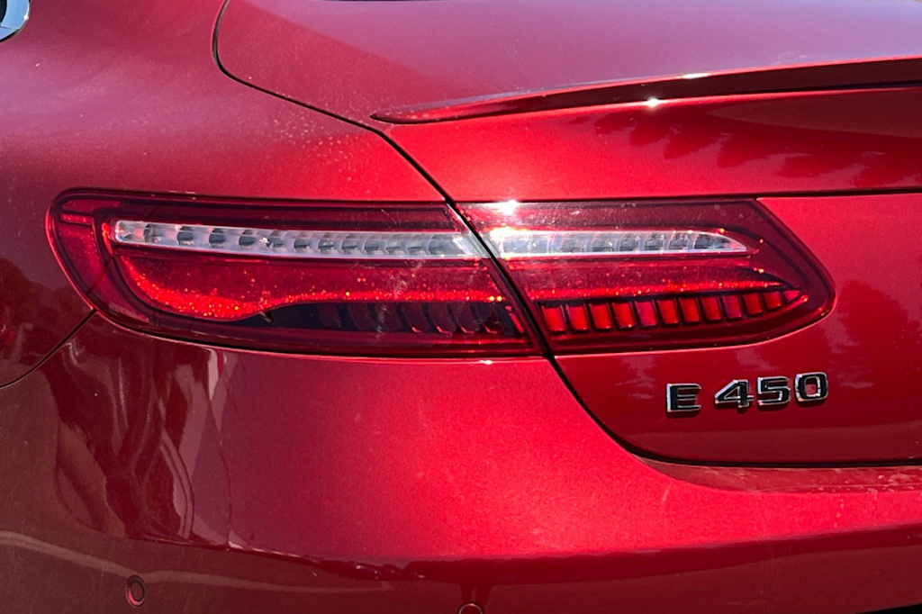 Thumbnail: 2019 Mercedes-Benz E-Class - 25