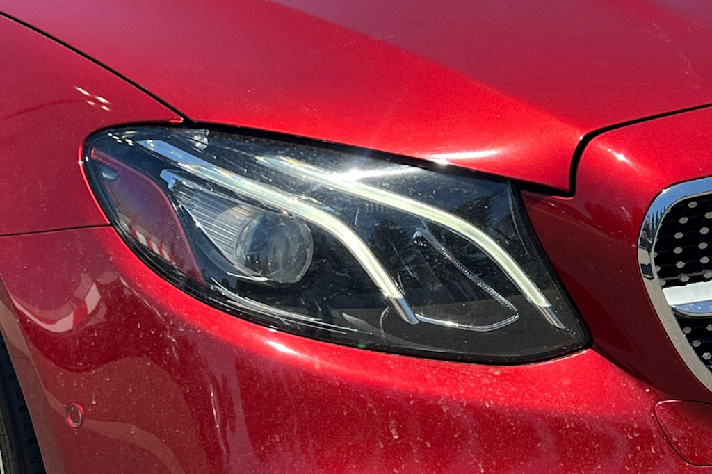 Thumbnail: 2019 Mercedes-Benz E-Class - 35