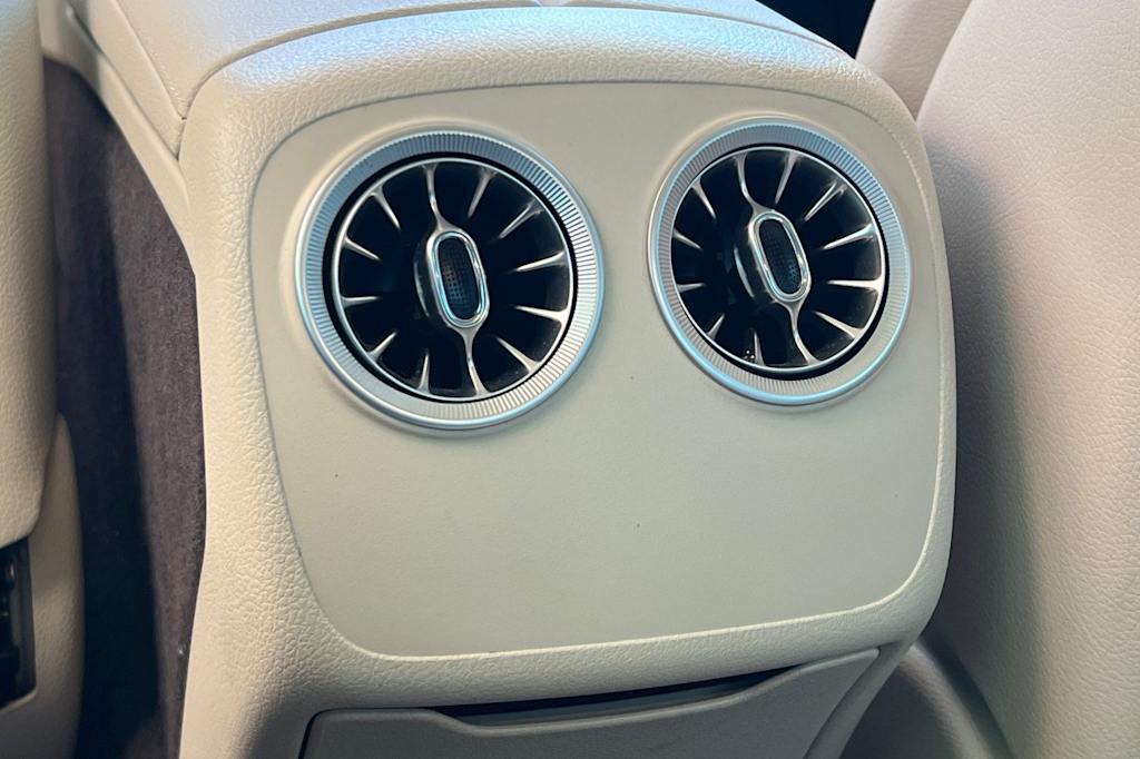 Thumbnail: 2019 Mercedes-Benz E-Class - 24