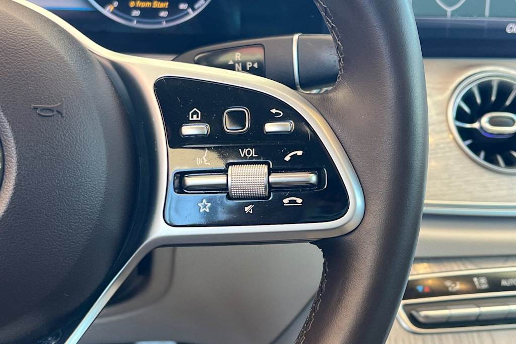 Thumbnail: 2019 Mercedes-Benz E-Class - 32