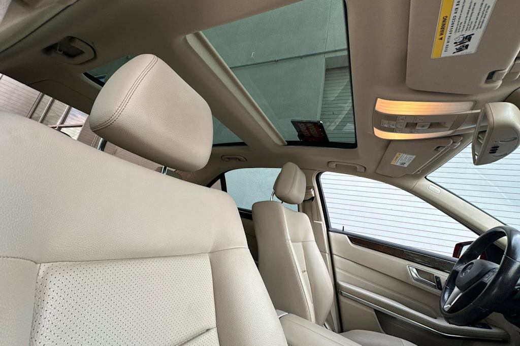 Thumbnail: 2015 Mercedes-Benz E-Class - 11