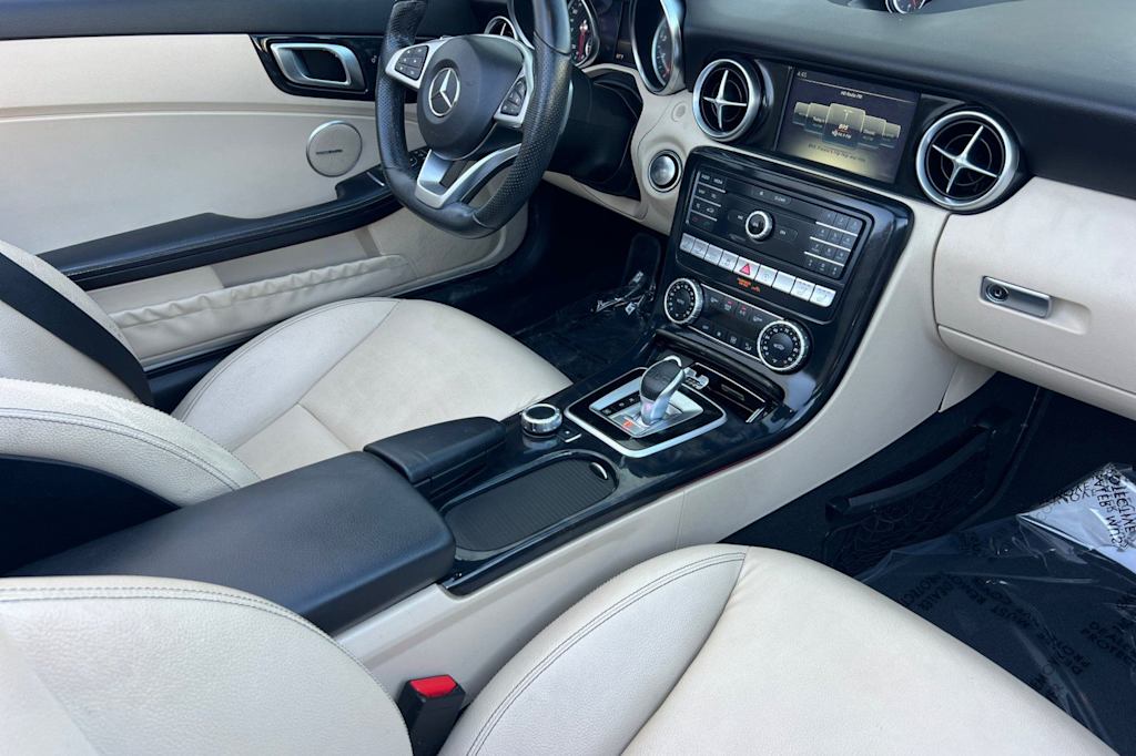 Thumbnail: 2019 Mercedes-Benz SLC - 11