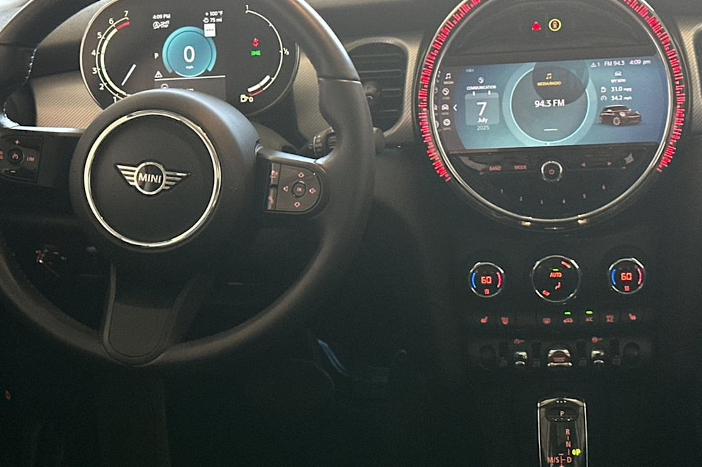 Thumbnail: 2023 MINI Cooper - 13