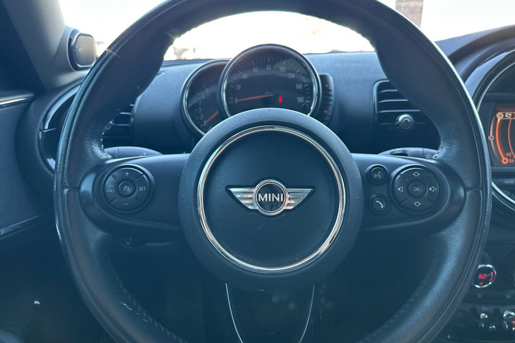 Thumbnail: 2016 MINI Cooper Clubman - 25