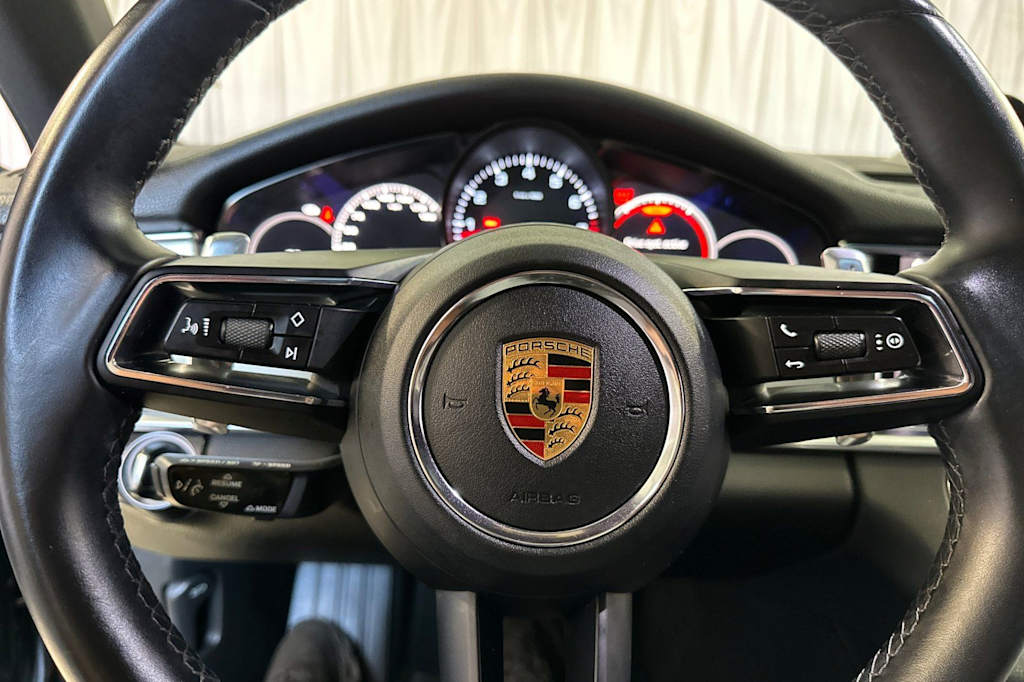 Thumbnail: 2021 Porsche Panamera - 29