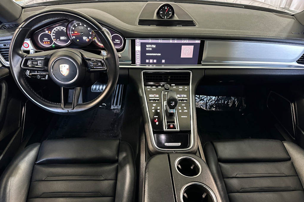Thumbnail: 2021 Porsche Panamera - 2