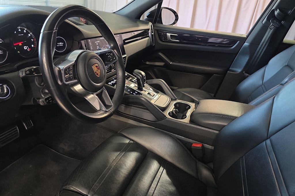 Thumbnail: 2019 Porsche Cayenne - 9