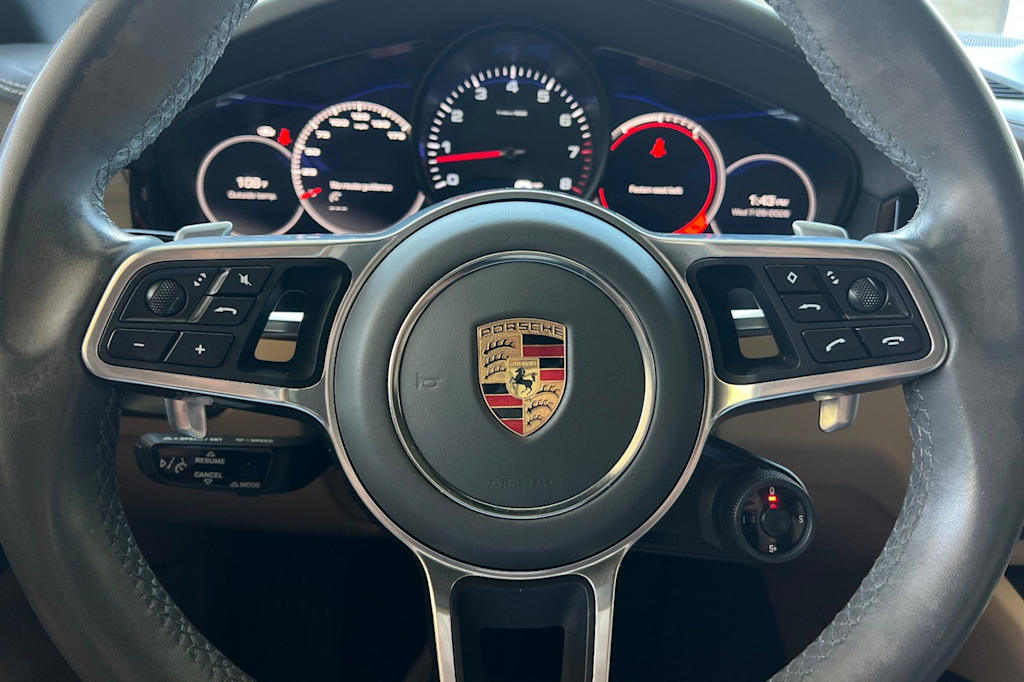 Thumbnail: 2021 Porsche Cayenne - 26