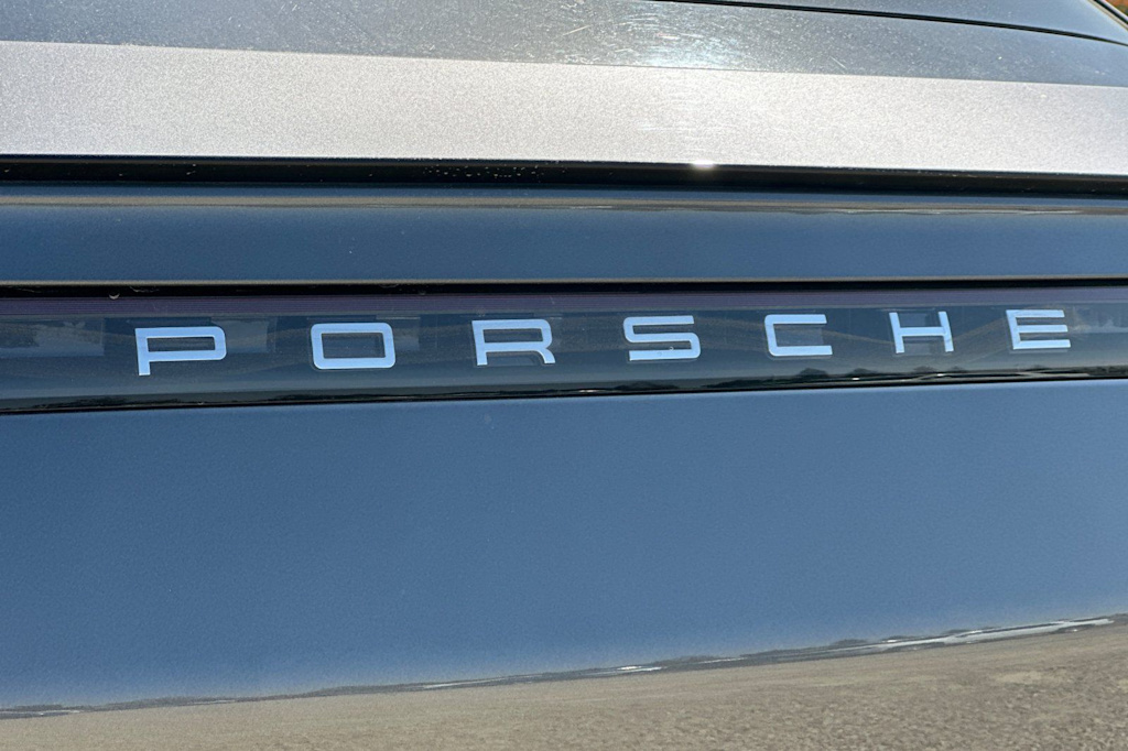 Thumbnail: 2021 Porsche Cayenne - 6