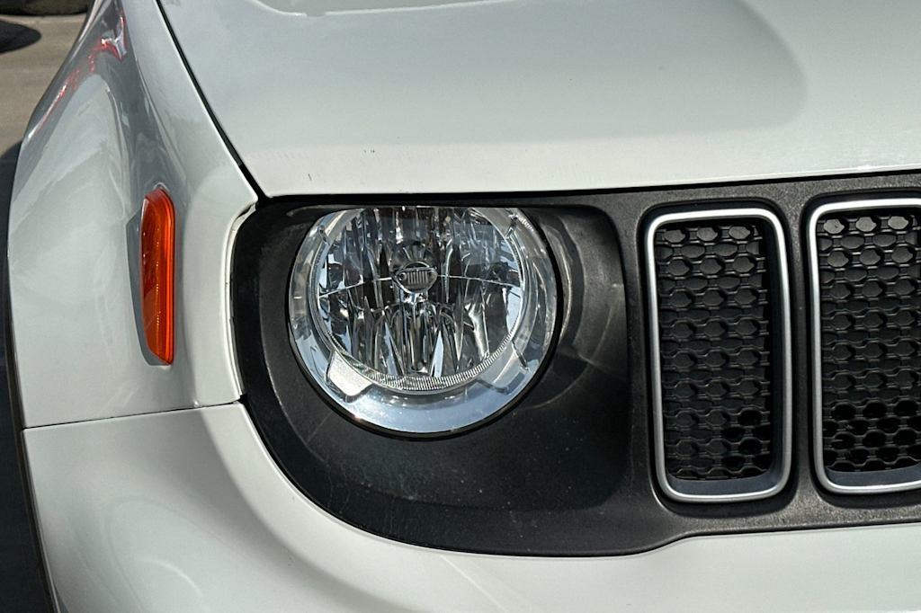 Thumbnail: 2023 Jeep Renegade - 35