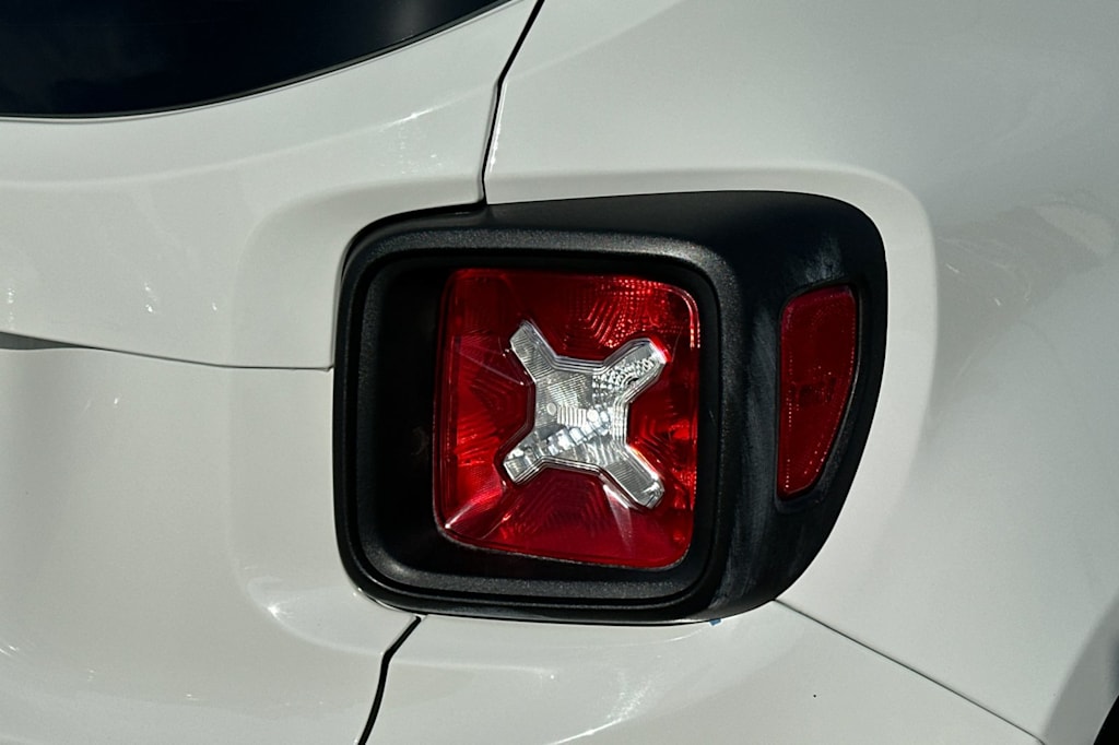 Thumbnail: 2023 Jeep Renegade - 36