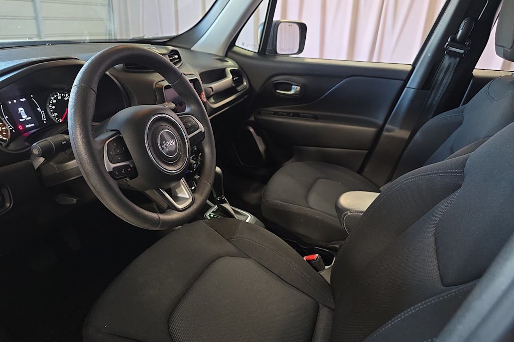 Thumbnail: 2023 Jeep Renegade - 8