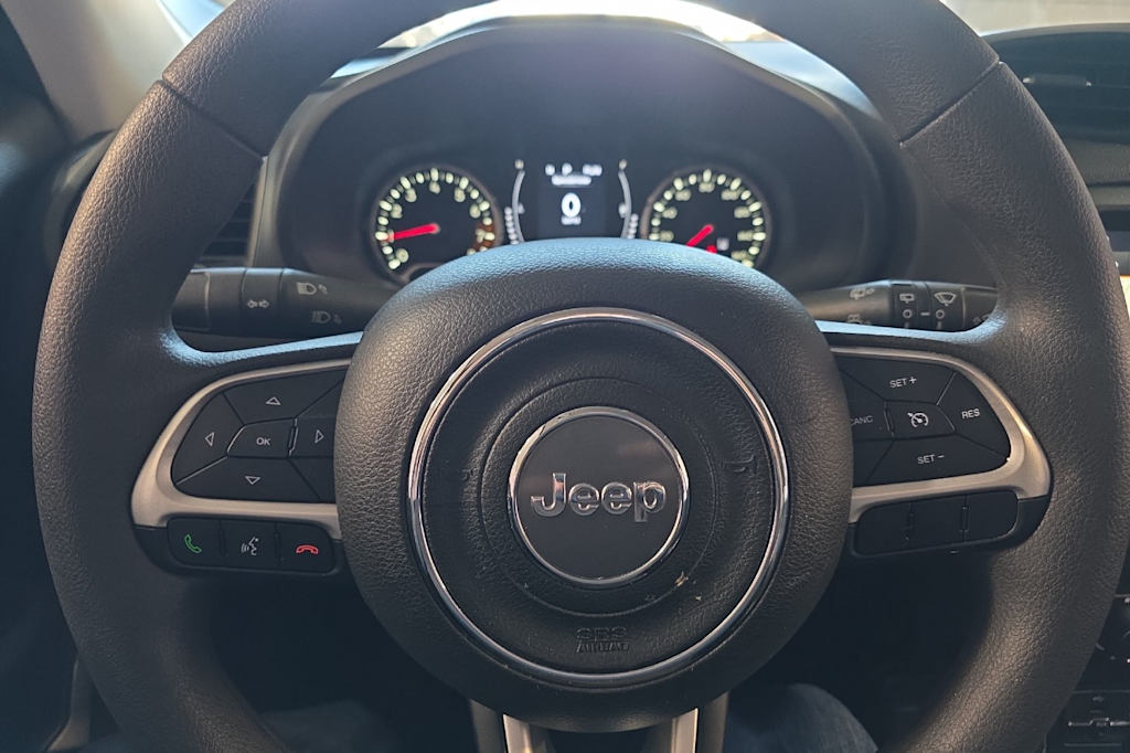Thumbnail: 2023 Jeep Renegade - 25
