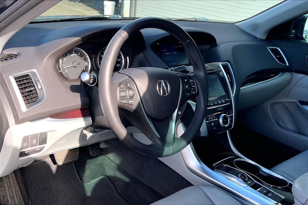 Thumbnail: 2015 Acura TLX - 2