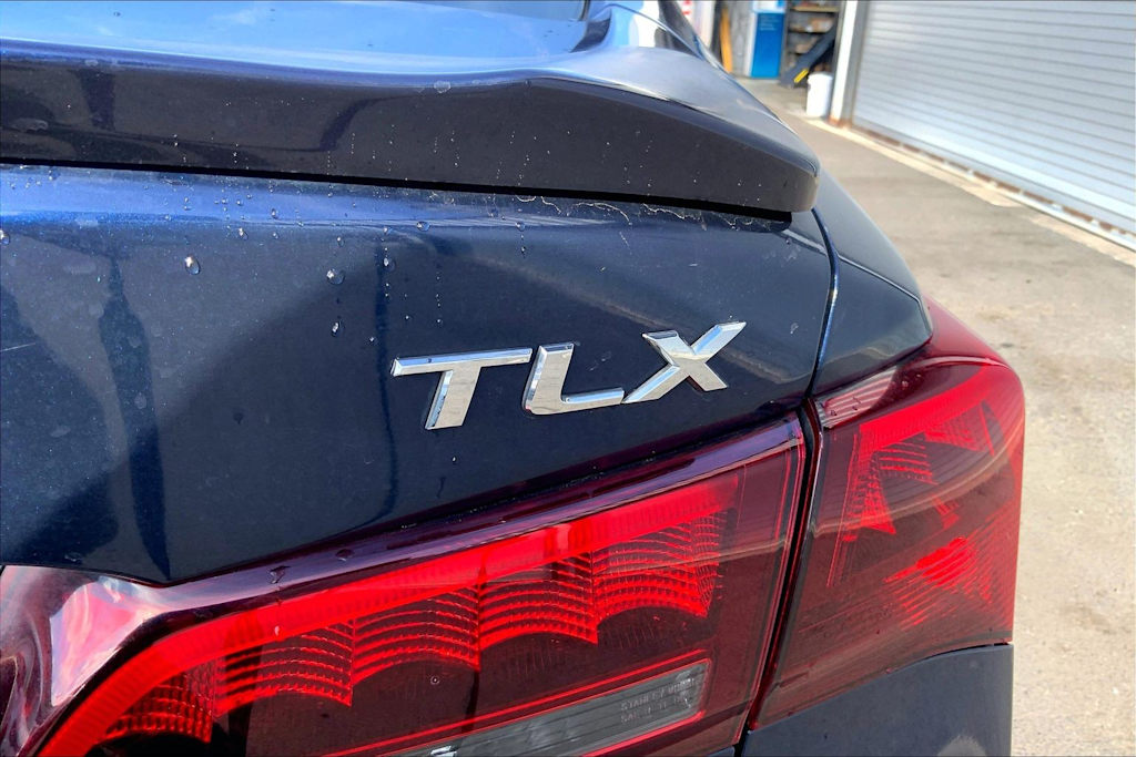 Thumbnail: 2015 Acura TLX - 21