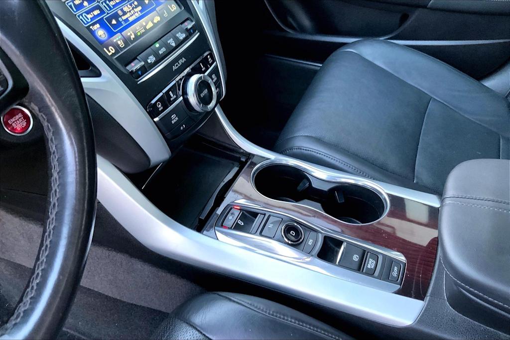 Thumbnail: 2017 Acura TLX - 17