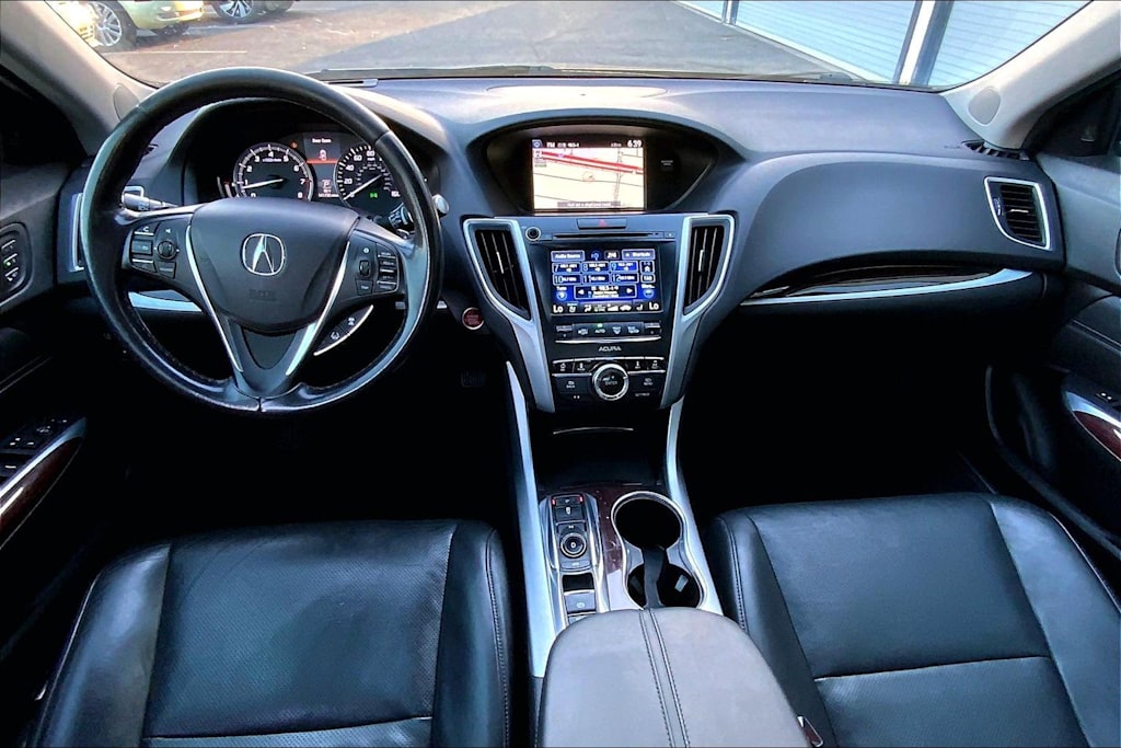 Thumbnail: 2017 Acura TLX - 10