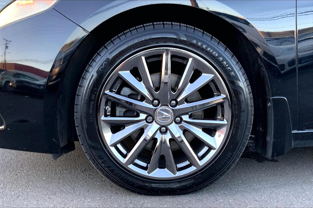 Thumbnail: 2017 Acura TLX - 8