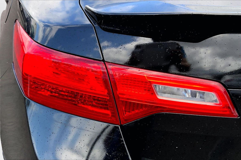 Thumbnail: 2015 Acura ILX - 32